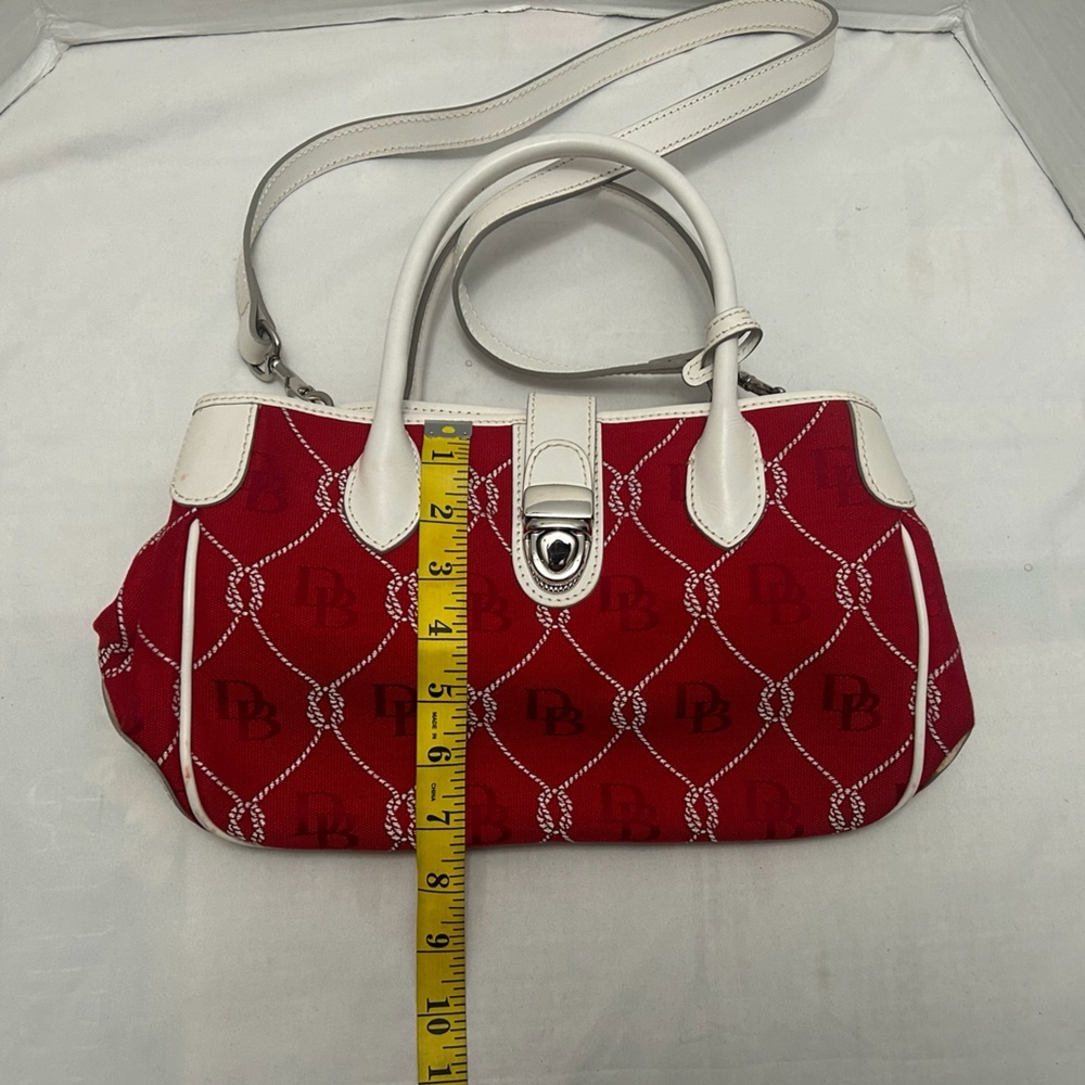 DOONEY AND BOURKE POCKETBOOK
